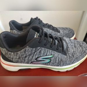 Women's Skechers sneakers